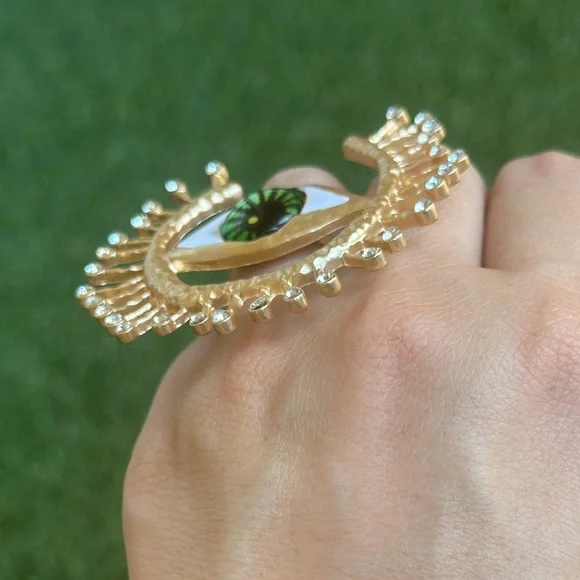 Evil Eye Ring with green eye Surrealism - Picture 5 of 5
